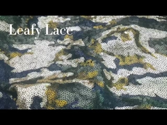 Lovertje Geborduurde Stof