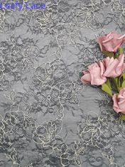 Geborduurde Blad 3D Bloemenkantstof OEKO TEX Standard 100 voor Kleermakerij