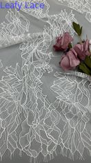 Lichte 100% Nylon Franse Chantilly draad kant met bloemen ontwerp voor damesjurk