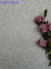Van de de Stoffen100% Polyester van de ivoor de Kleine Bloemenversiering stof van het de verlaterskant