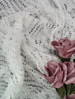 de witte 3D Bloemenstof van de de Kinderenkleding van de Kantstof haakt Kant