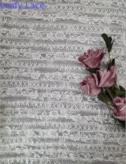 Witte Zachte Geborduurde 3D het Kantstof van Tulle 100% Polyester