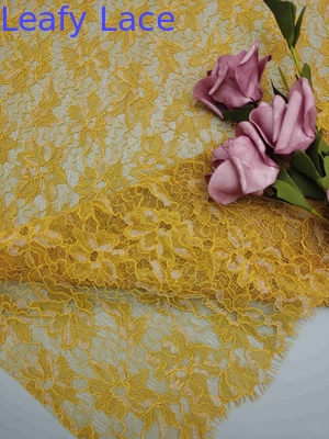 Zacht handgevoel hoogwaardig bloemenpatroon goud metaal kant stof met wimper schelp voor vrouwen modejurk