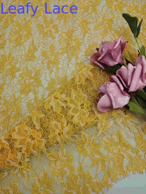Zacht handgevoel hoogwaardig bloemenpatroon goud metaal kant stof met wimper schelp voor vrouwen modejurk