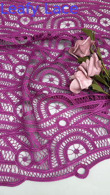 Hoogwaardige roze geborduurde Chantilly-stof met touwtjes