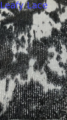 Zwart en Wit Pailletten Geborduurde Stof Elegant Voor Herfst/Winter Seizoen Voor Damesfeest