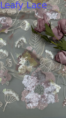 Nieuwe collectie Sequin geborduurde weefsel Flower Mesh Ground voor kleding Robes Fashion Design