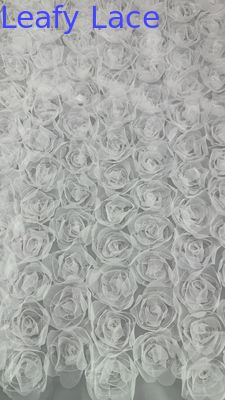 Witte rozenmaas Frans Chantilly kant stof ademen en elegante witte voor kleding Kleding bruidsjurken