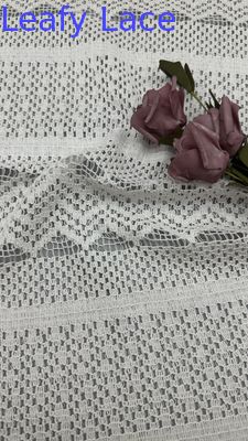 Luxe 100% Katoenen Bladerrijke Witte Kanten Golfstreep Effect Voor Dames Dames Bruiloft Avondjurken
