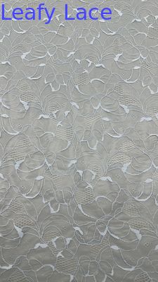 Luxe geborduurde gaas kant pure zachte tule met delicate bloemen steken voor elegante avondjurken