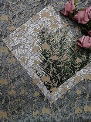 Gerecycleerde 142CM 2 Kleuren Tone Green Corded Lace Fabric