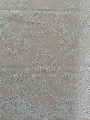 De grijze van de de Wimperkammossel van 100% Nylon Stof van het het Kant 3D Bloemenkant