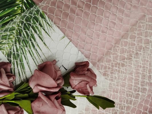 Het Patroon Zwart Zacht Tulle Mesh Fabric van vissenschalen