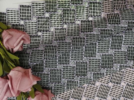 Meisjekleding 100 Yards van Tulle Mesh Geometric Embroidered Lace Fabric
