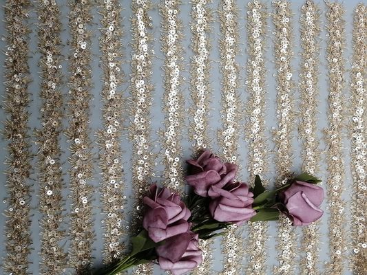 Dame Dress Decoration 60 Yards de Lineaire Geborduurde van het Lovertjekant Stoffen