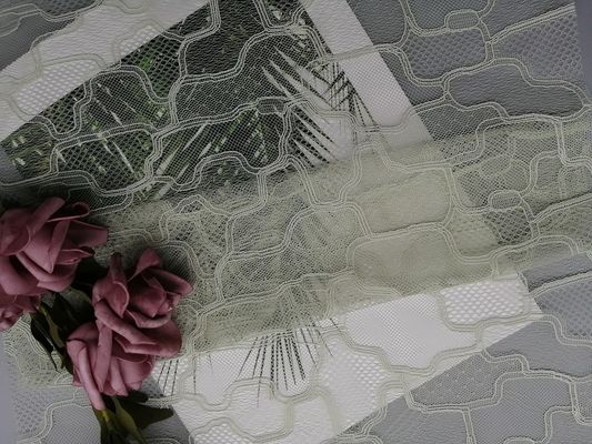 Het Kantstof van borduurwerkmesh french chantilly decorative geometric
