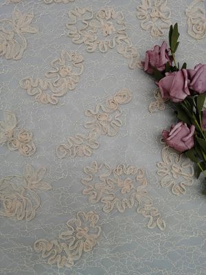 Geborduurde de Kledingsstof van het Cordingskant 100% Polyester