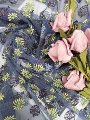 125CM 3D Bloemenborduurwerk Metaaltulle van de Kantstof Gekleurde Voile