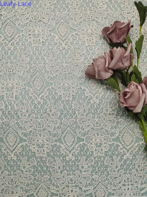 Het roze borduurde wijd Chemische Lichtgewicht Volledige Polyester 125cm van de Kantstof