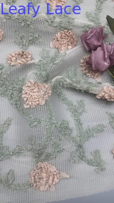 Geborduurde kanten stof 100% polyester mesh grond van hoge kwaliteit voor trouwjurk