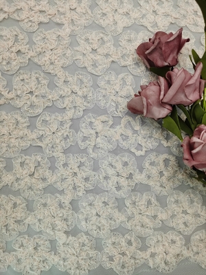 Roze 3D Bloemen haakt van het Borduurwerkkinderen van de Kantstof Folie met een laag bedekt de Kledingskant